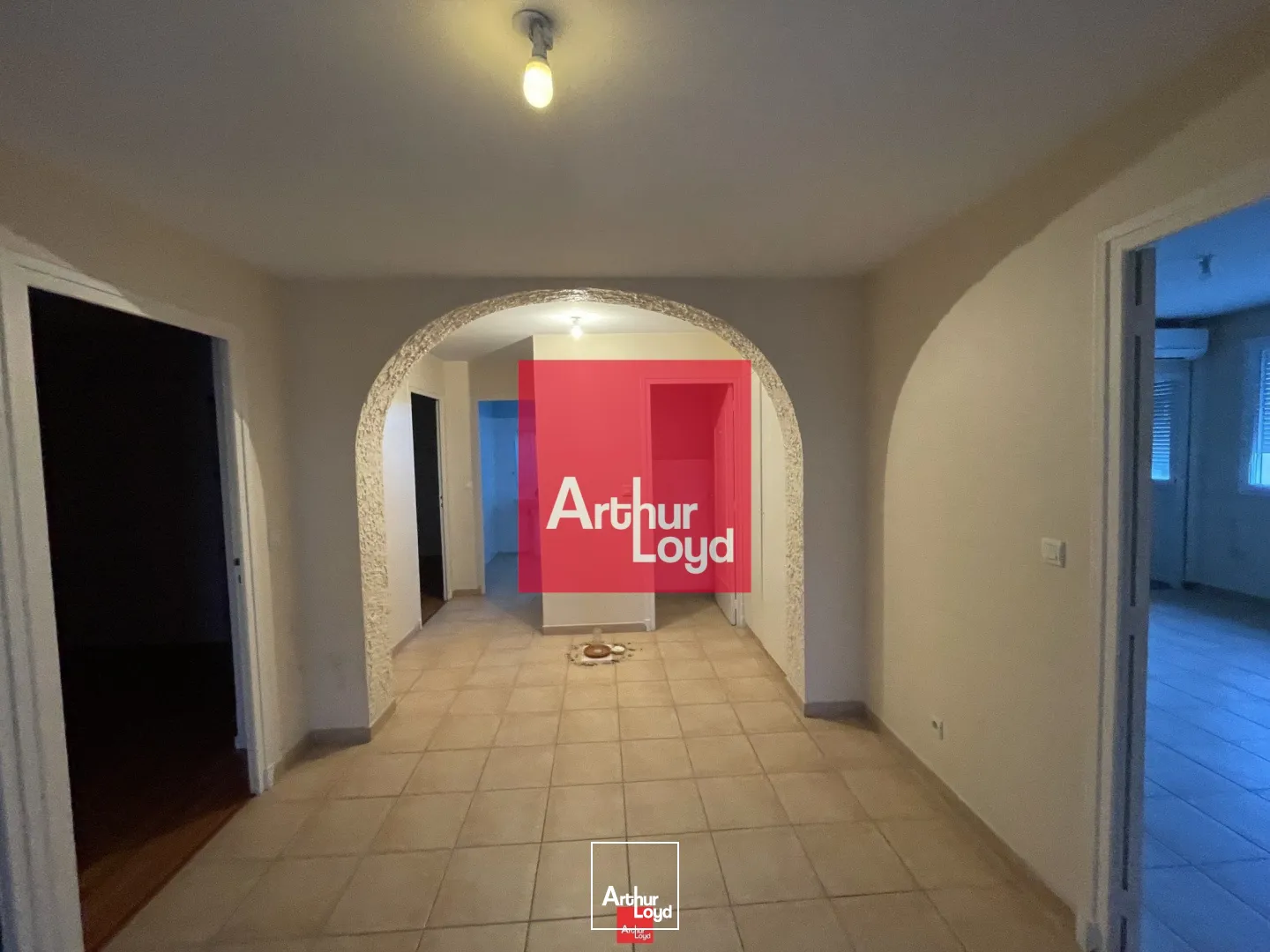 Locaux d'activité & Entrepôts - Vente - FONTAINE - 38600 - 2693-2693 - 7772190