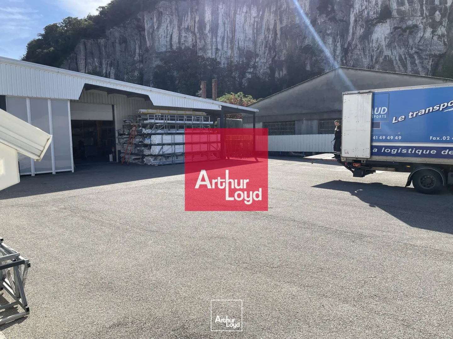 Locaux d'activité & Entrepôts - Vente - FONTAINE - 38600 - 2693-2693 - 7772200