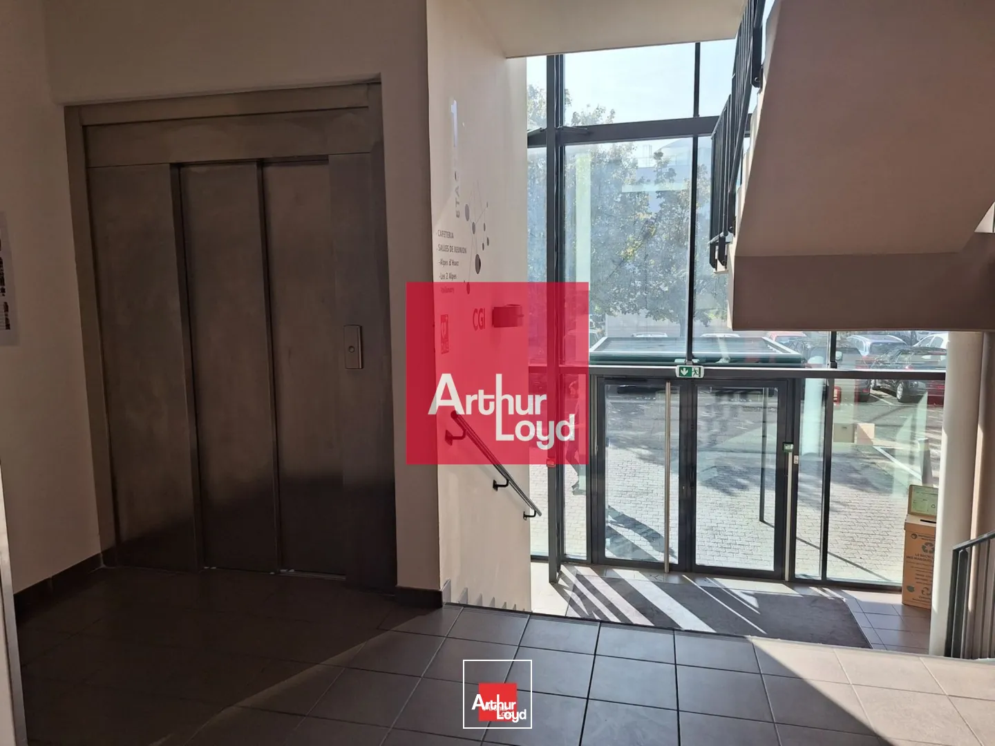 Bureaux - Location - GRENOBLE - 38100 - 643.2-2728.4 - 7772239
