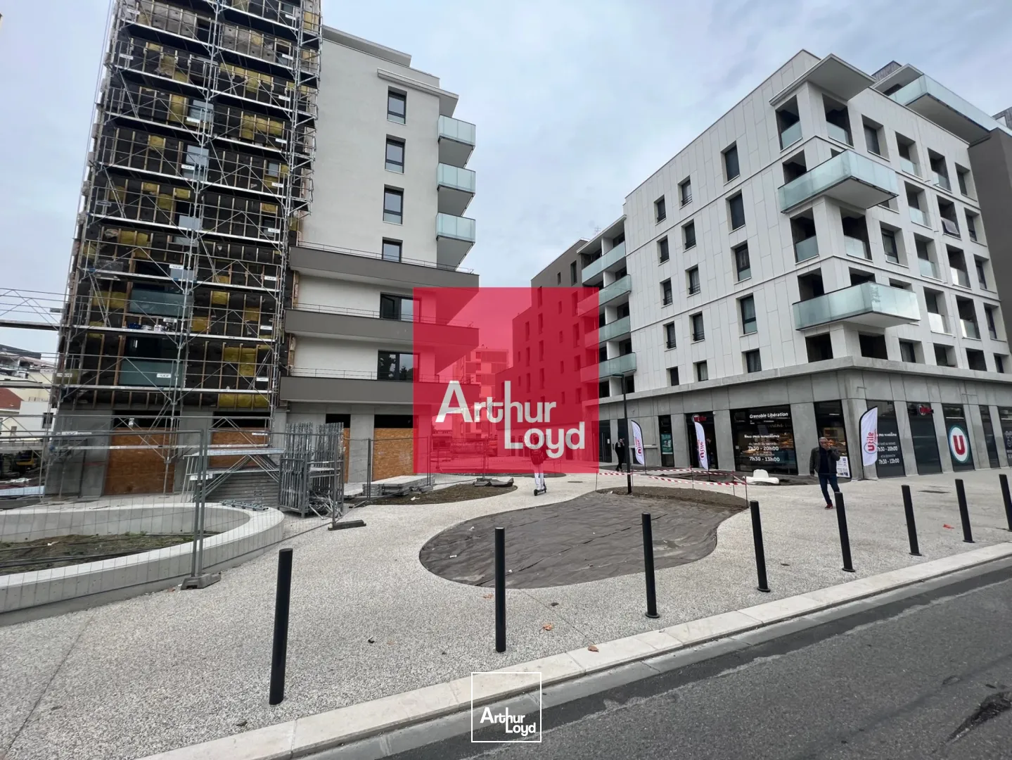 Locaux commerciaux - Location - GRENOBLE - 38100 - 76-76 - 7772308