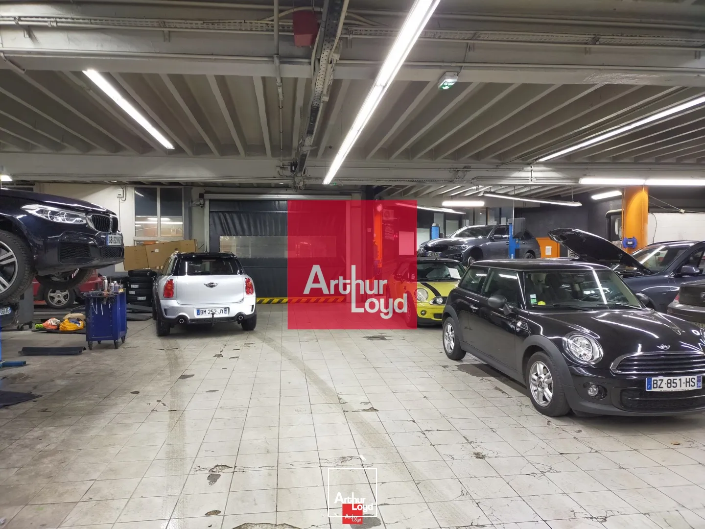 Locaux commerciaux - Location - GRENOBLE - 38000 - 1950-1950 - 7772354