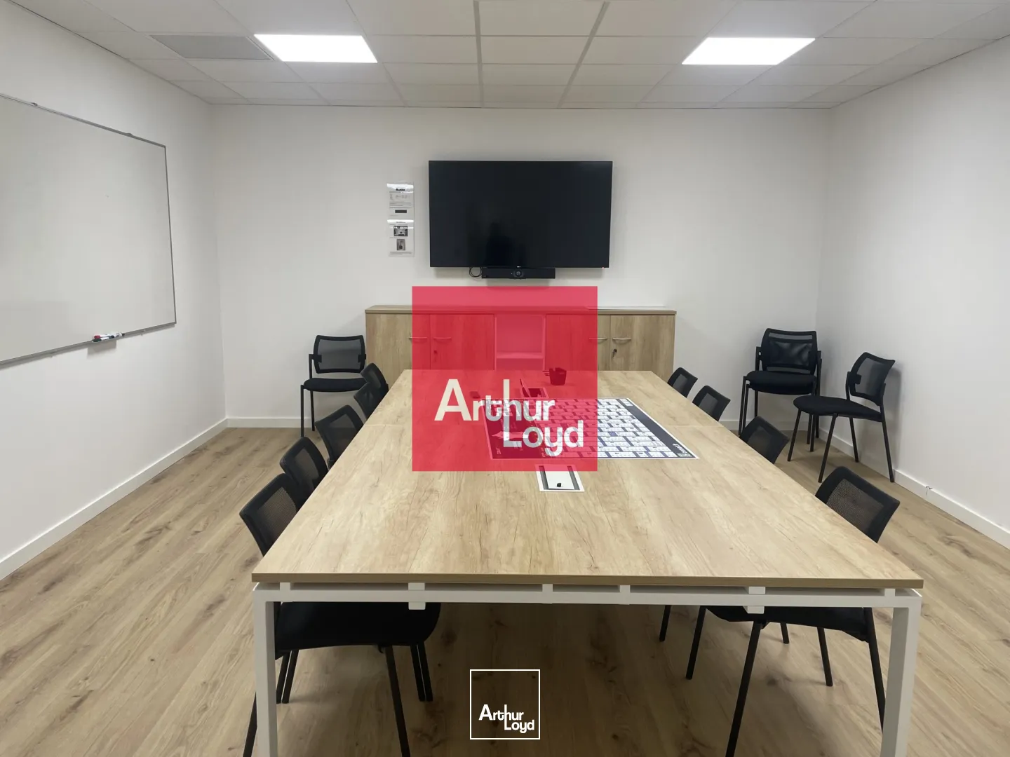 Bureaux - Location - VARCES ALLIERES ET RISSET - 38760 - 301-1305 - 7772381