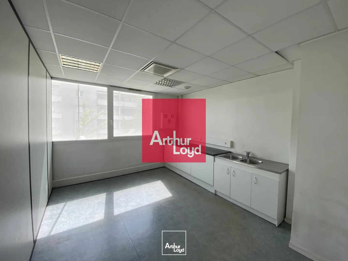 Bureaux - Location - ECHIROLLES - 38130 - 332.93-332.93 - 7772411