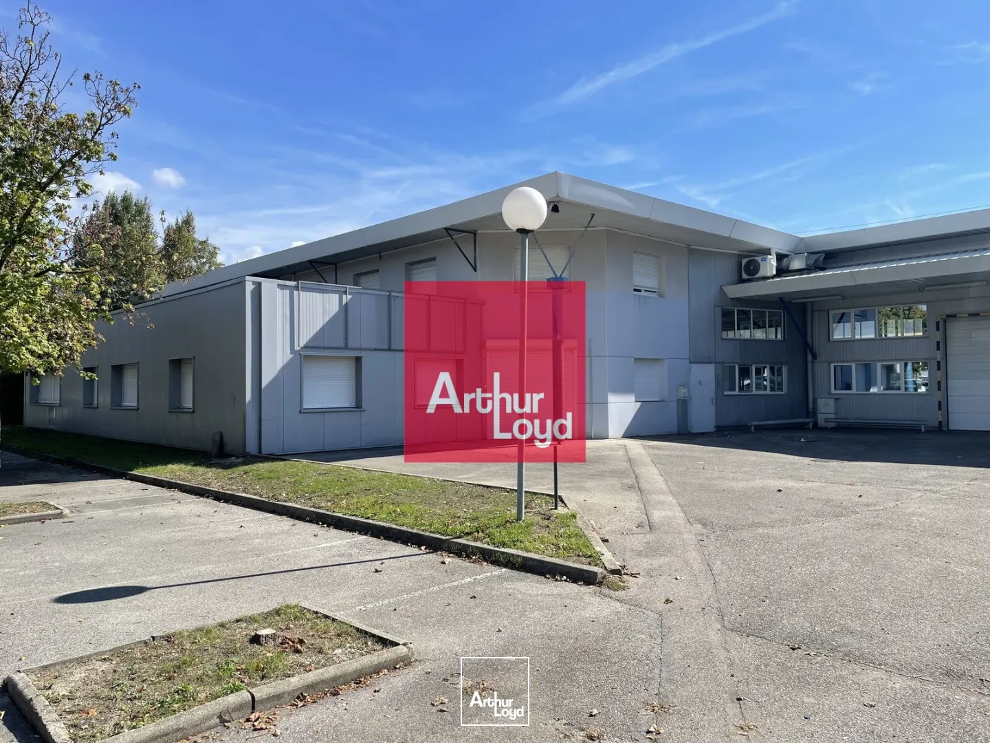 Locaux d'activité & Entrepôts - Location - EYBENS - 38320 - 2411-2411 - 7772478