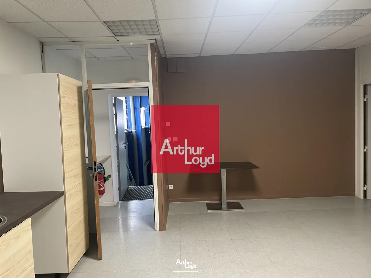 Locaux d'activité & Entrepôts - Location - EYBENS - 38320 - 2411-2411 - 7772491