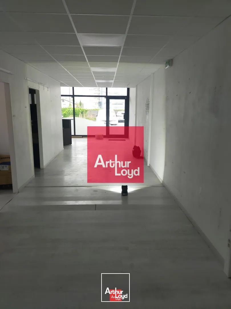 Locaux commerciaux - Location - SASSENAGE - 38360 - 83-83 - 7772578
