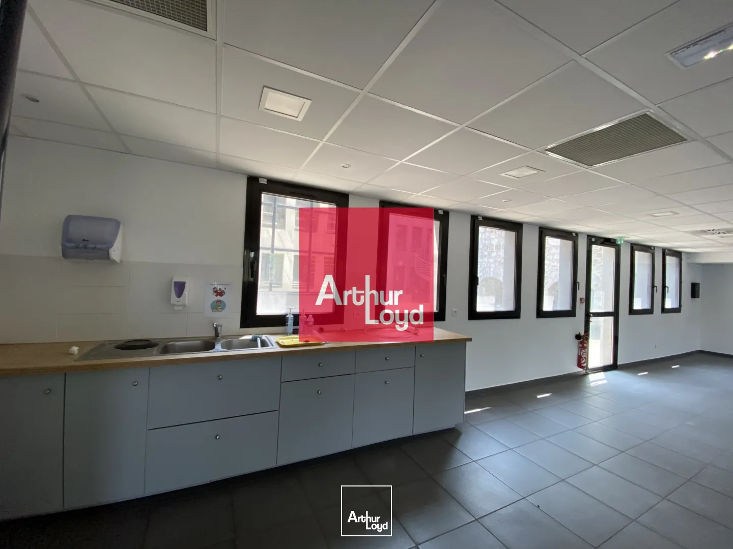 Bureaux - Location - SASSENAGE - 38360 - 77.18-1198.41 - 7772673