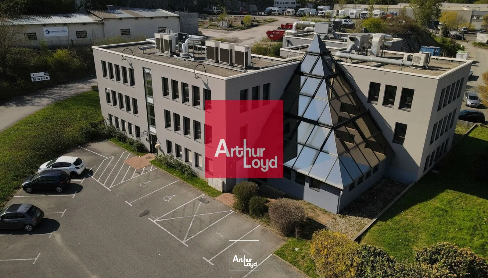 Bureaux - Location - SASSENAGE - 38360 - 77.18-1198.41 - 7772668