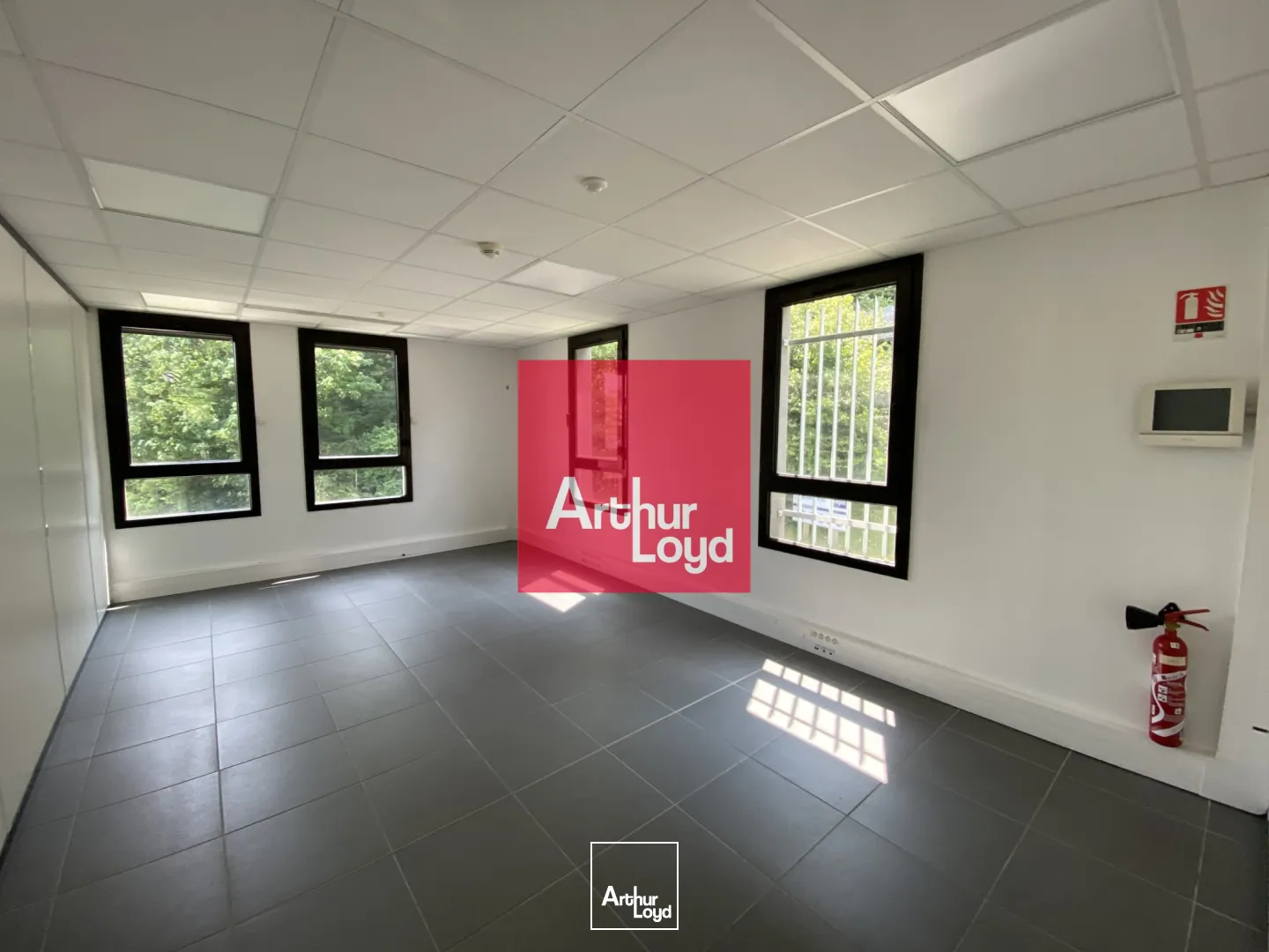 Bureaux - Location - SASSENAGE - 38360 - 77.18-1198.41 - 7772689