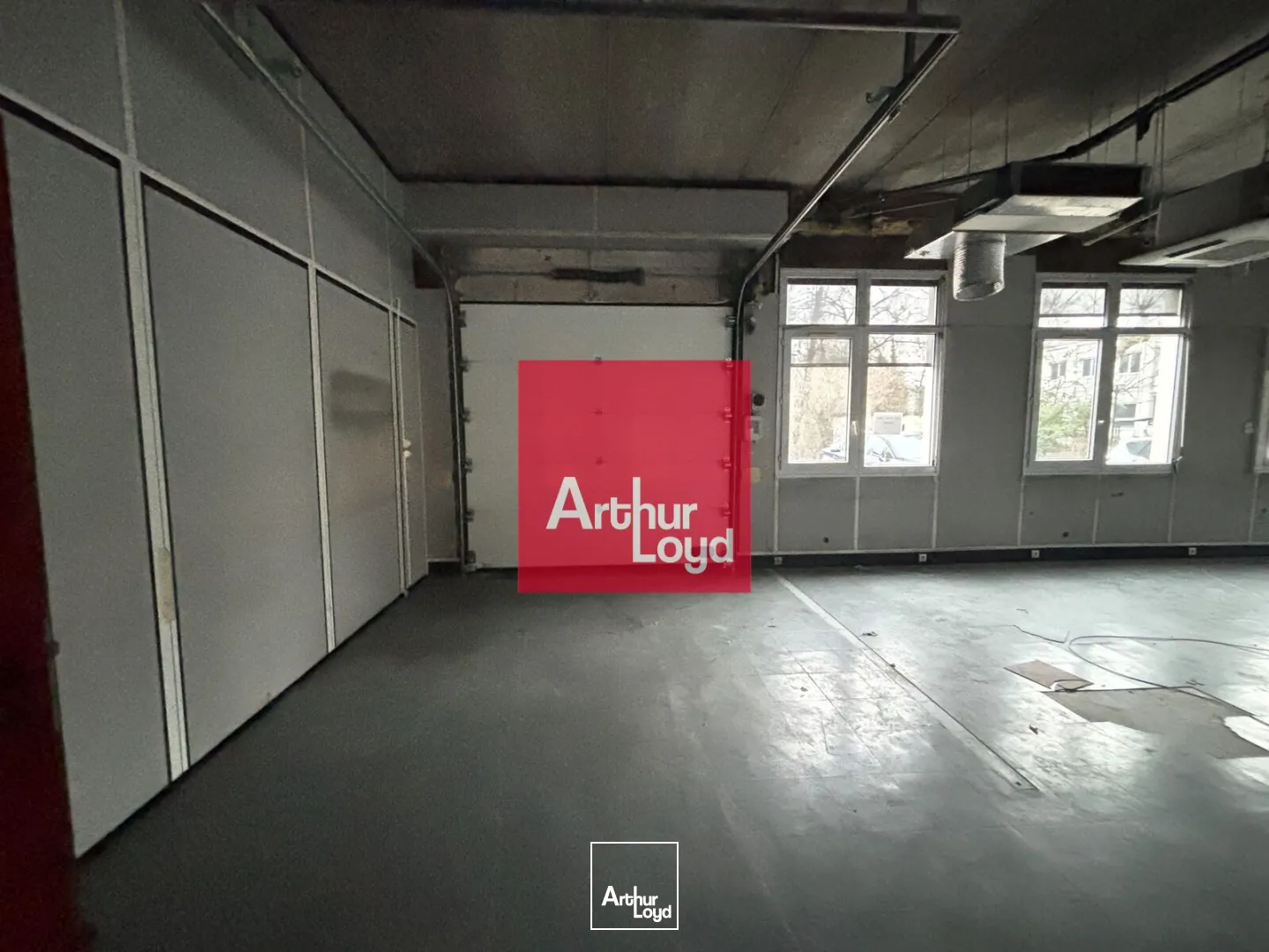 Locaux d'activité & Entrepôts - Location - MEYLAN - 38240 - 301.52-301.52 - 7773024