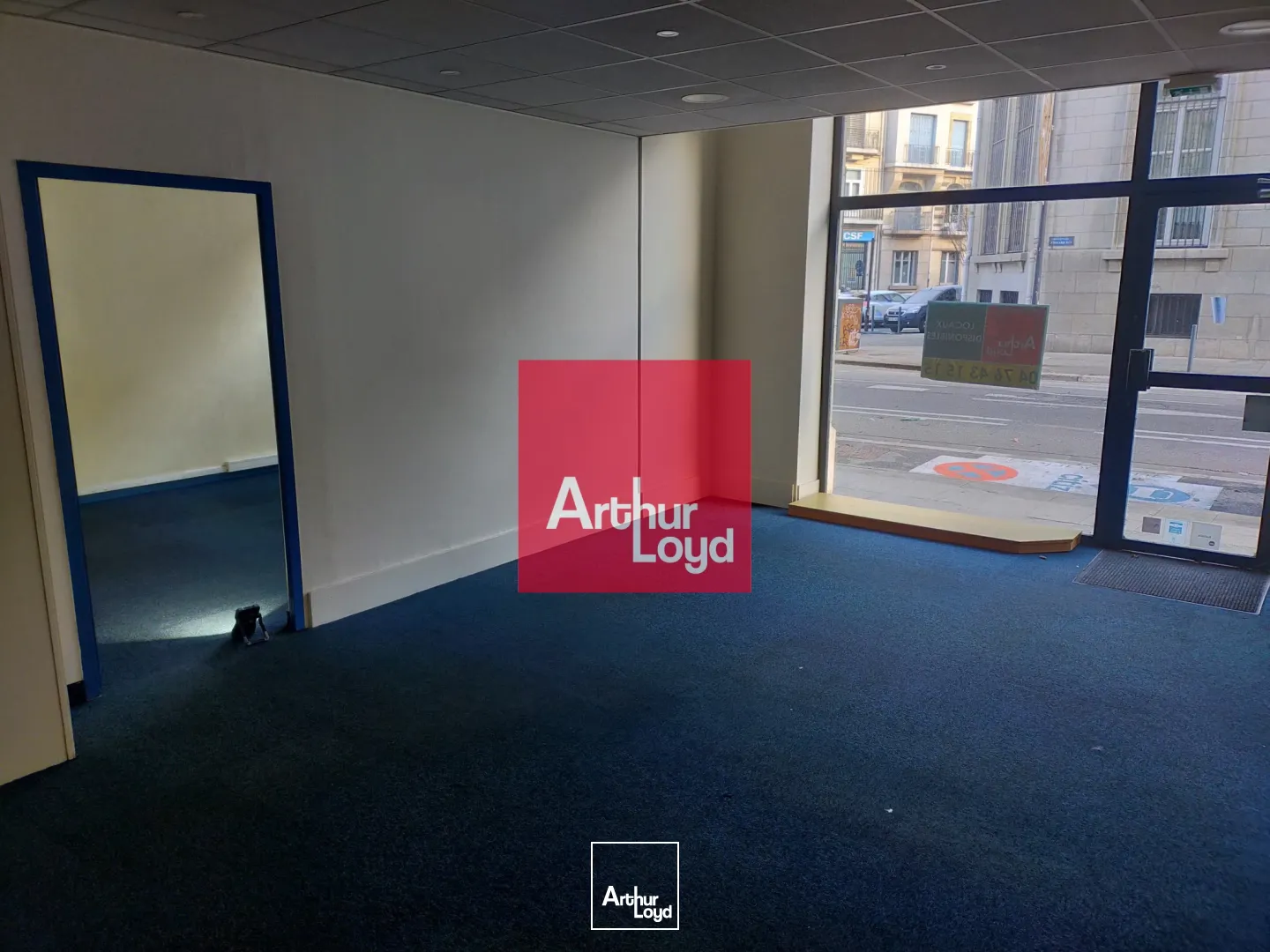 Locaux commerciaux - Location - GRENOBLE - 38000 - 84-84 - 7773159