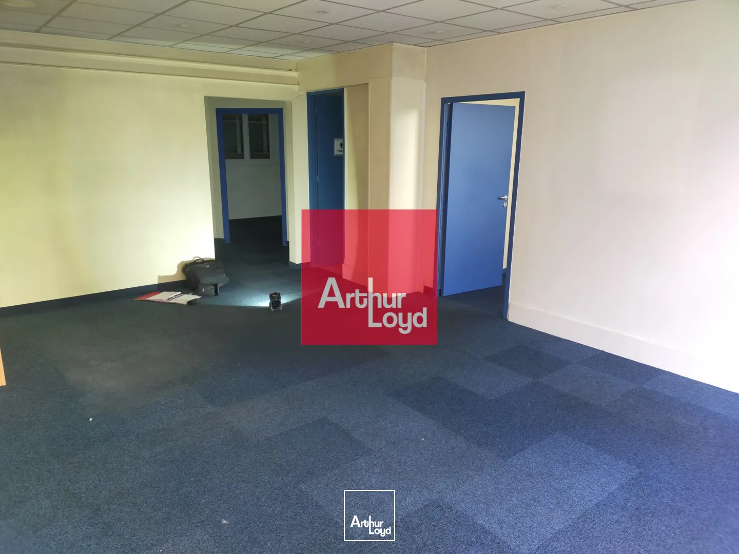 Locaux commerciaux - Location - GRENOBLE - 38000 - 84-84 - 7773161