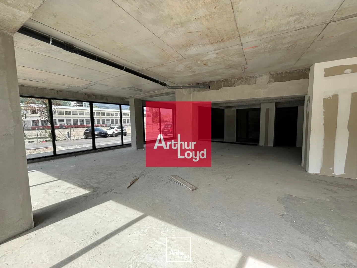 Locaux commerciaux - Vente - LE PONT DE CLAIX - 38800 - 74.81-619.19 - 7773509