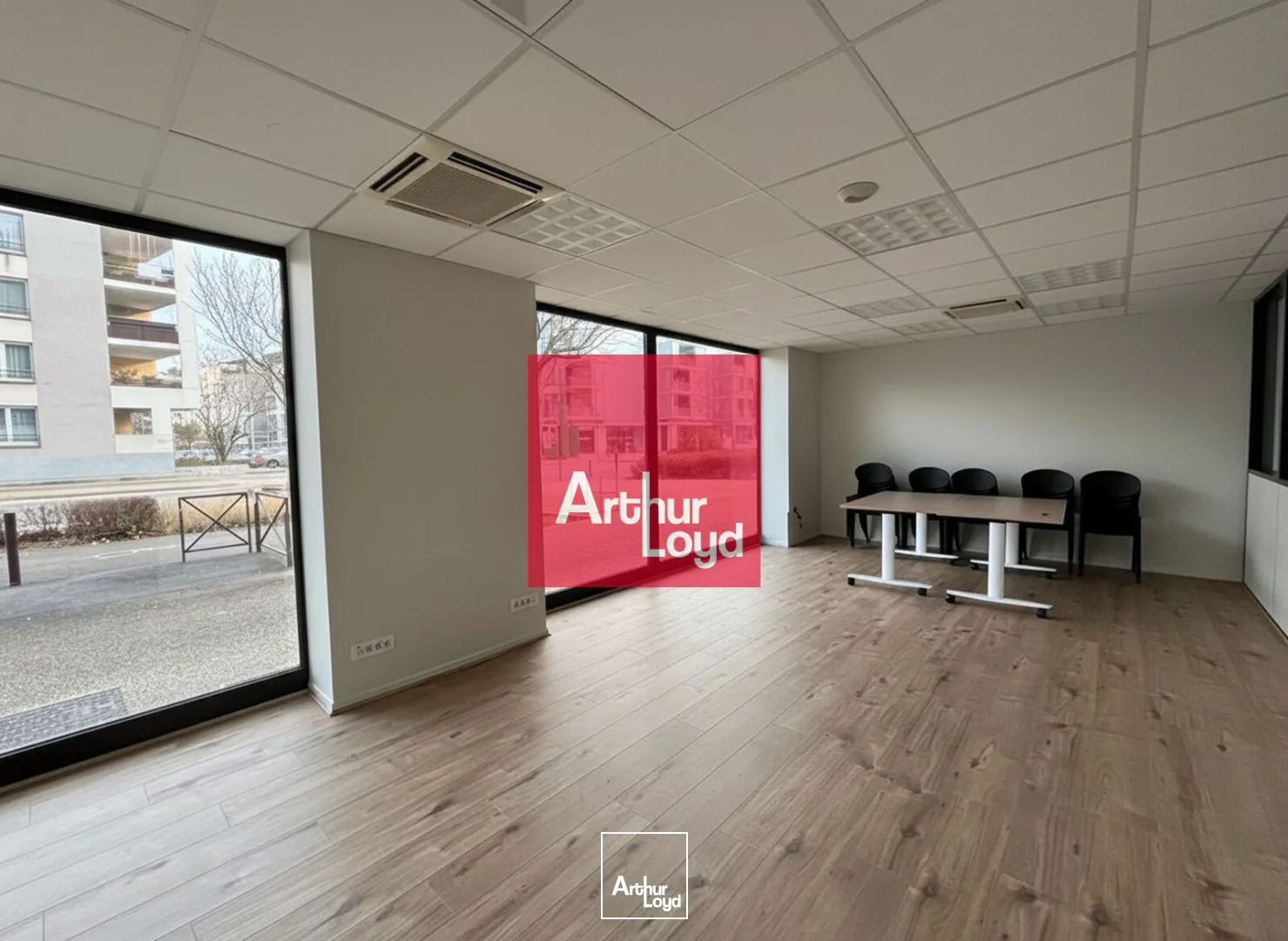 Bureaux - Location - ECHIROLLES - 38130 - 110-334 - 7773561