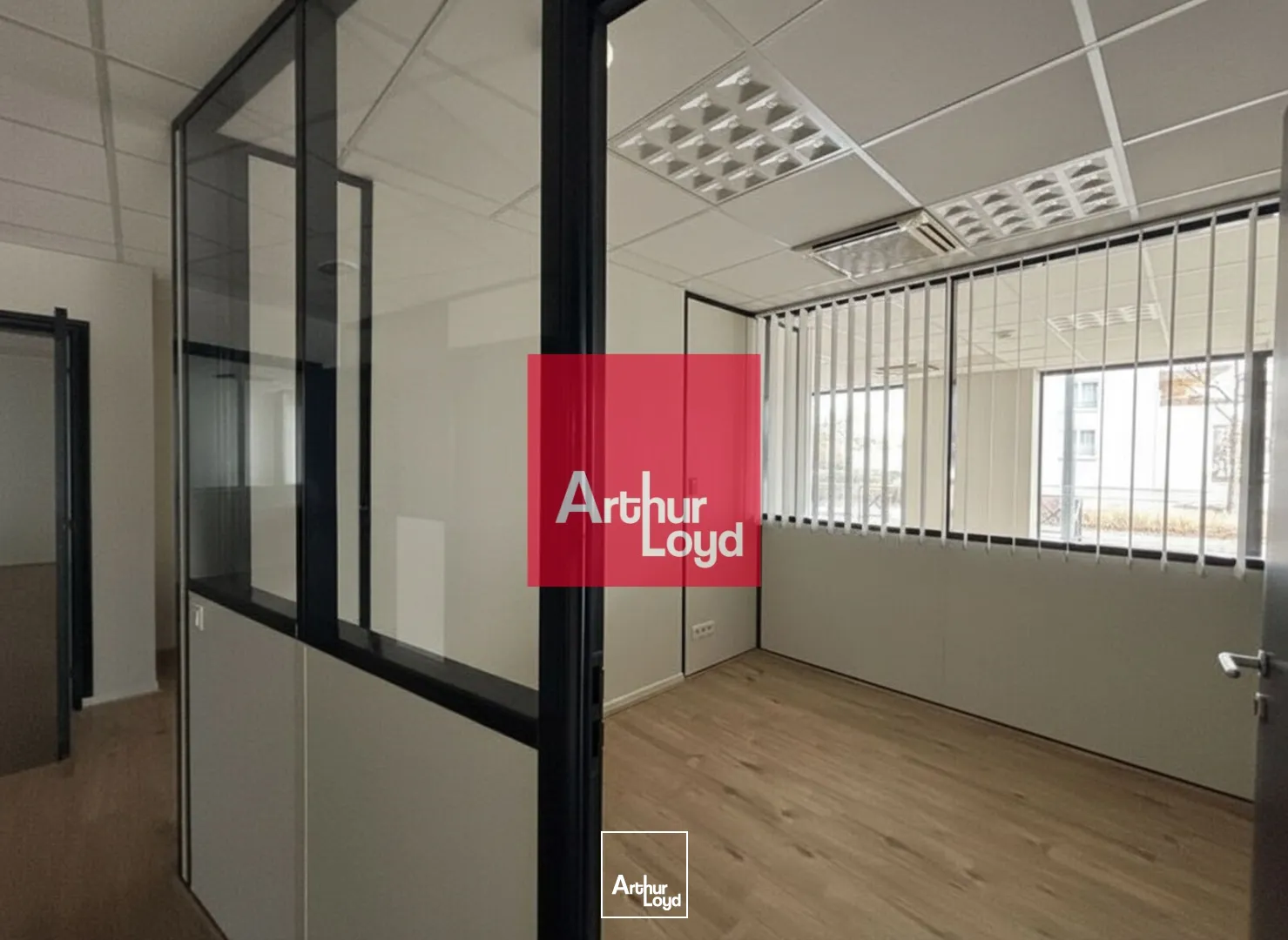 Bureaux - Location - ECHIROLLES - 38130 - 110-334 - 7773564