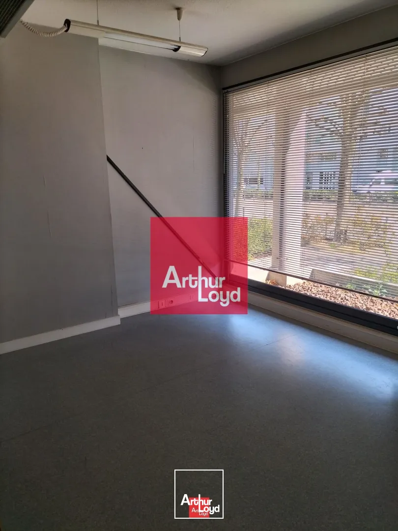 Bureaux - Location - GRENOBLE - 38100 - 110-1250 - 7773591