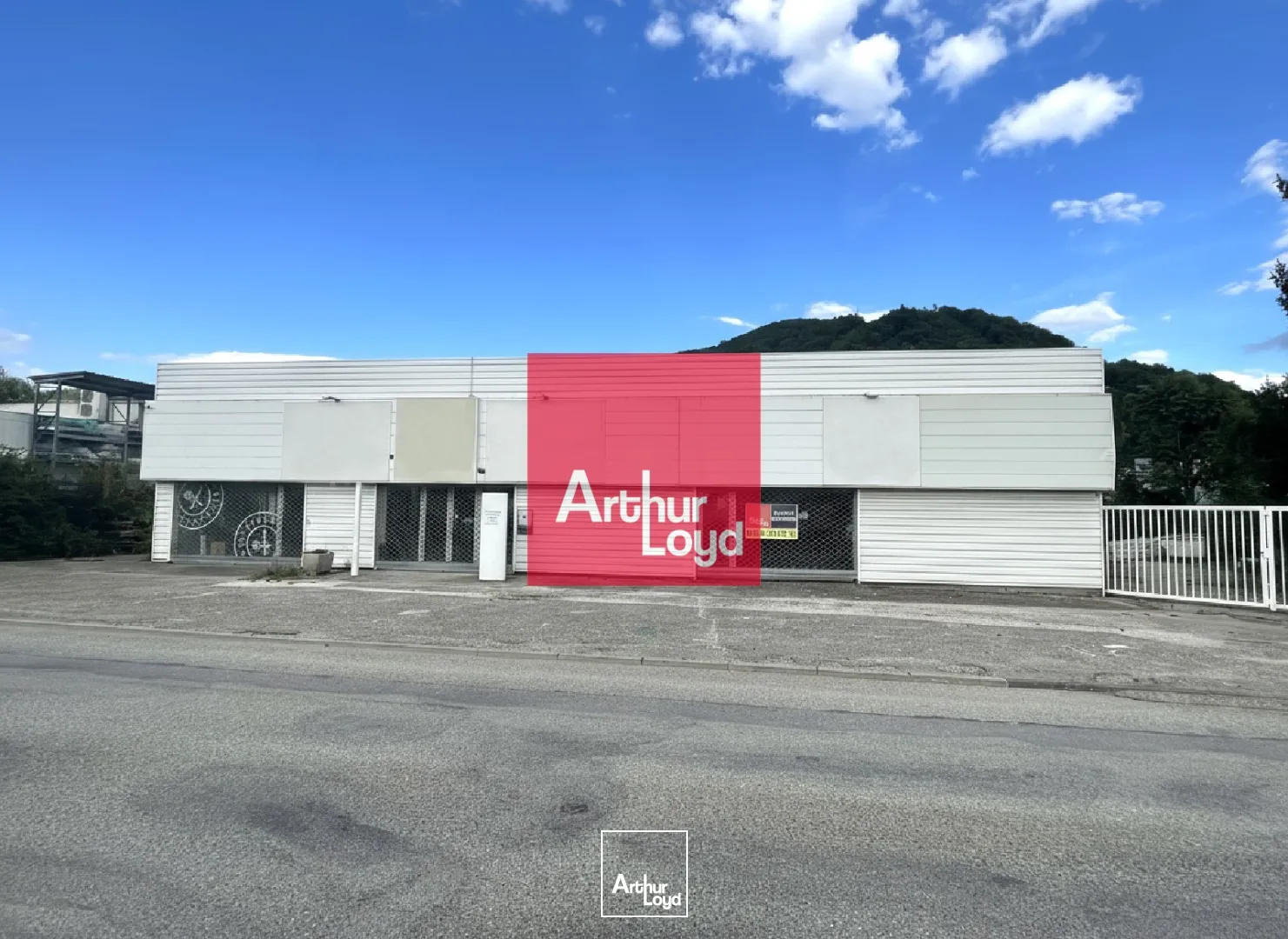 Locaux d'activité & Entrepôts - Location - VOIRON - 38500 - 414-414 - 7773663