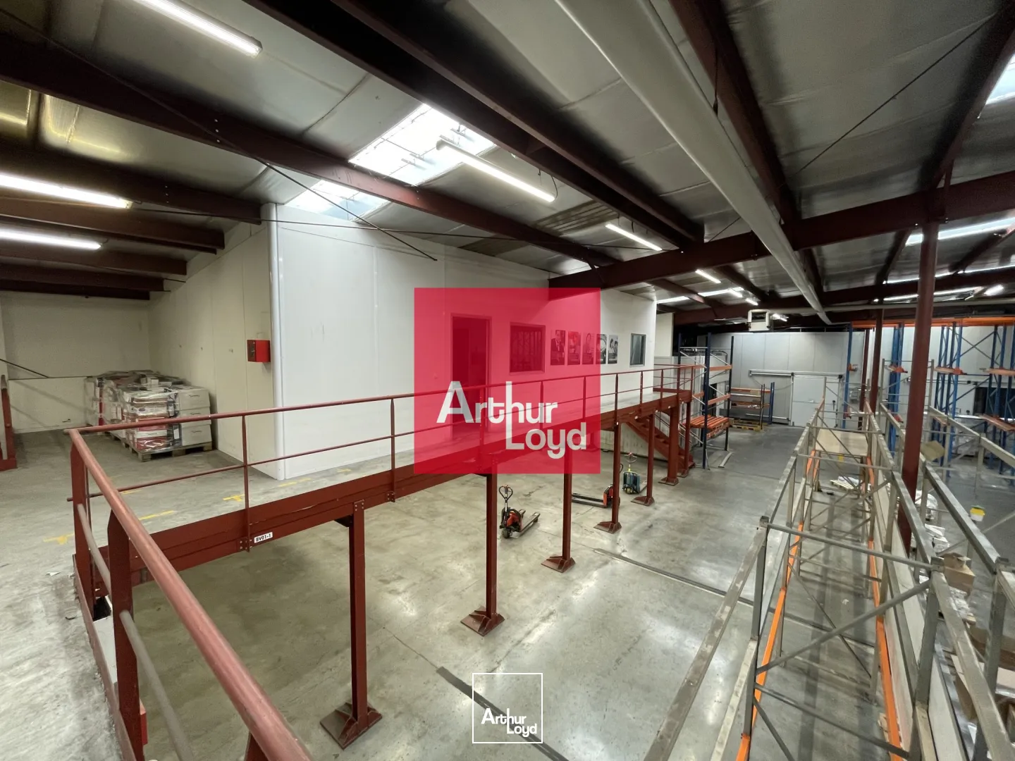 Locaux d'activité & Entrepôts - Location - GIERES - 38610 - 1968-1968 - 7773702