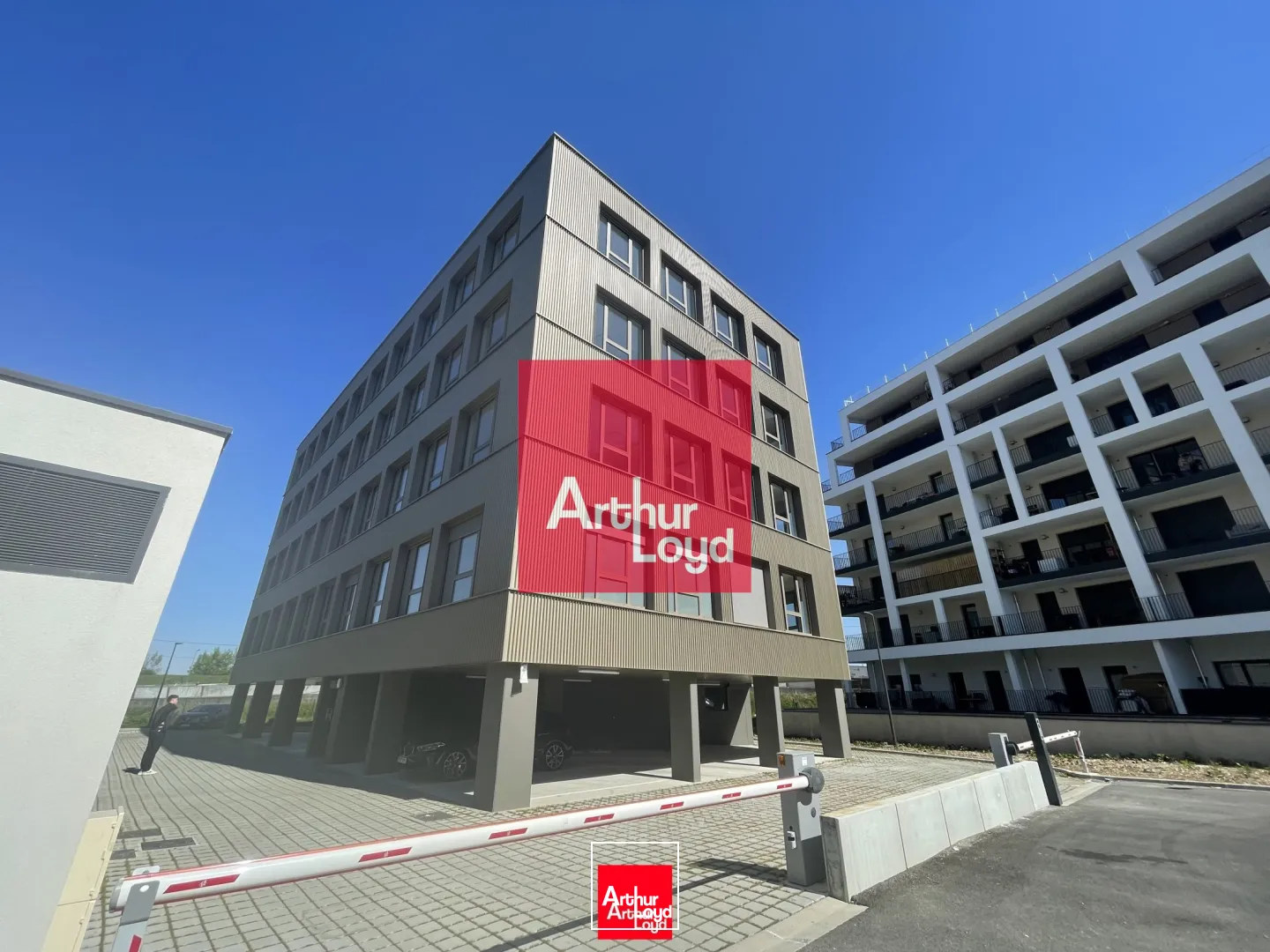 Bureaux - Vente - EYBENS - 38320 - 136.71-1022.52 - 7773742