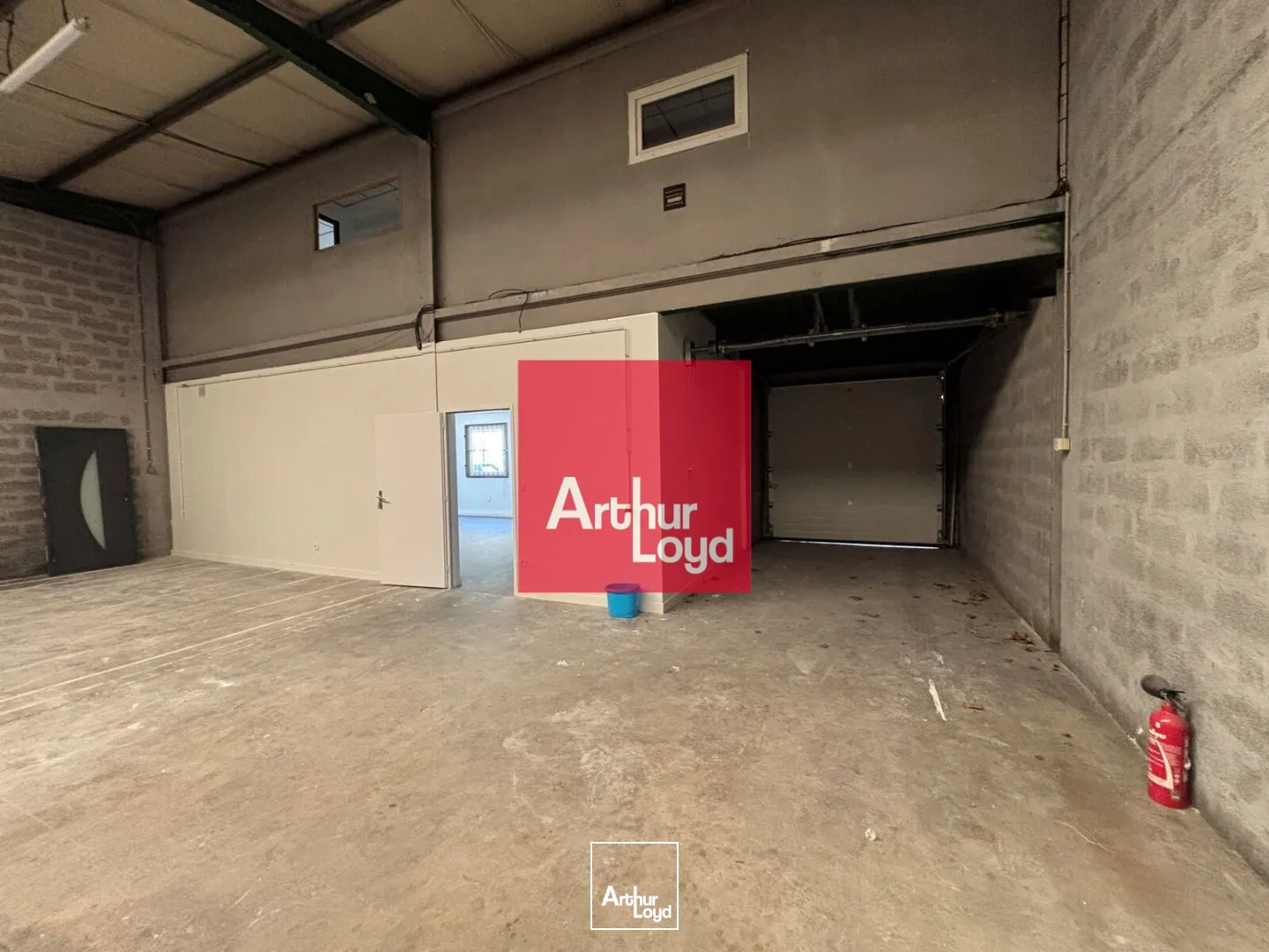 Locaux d'activité & Entrepôts - Location - ECHIROLLES - 38130 - 272-272 - 7773780