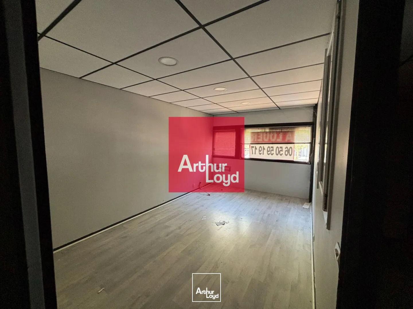 Locaux d'activité & Entrepôts - Location - ECHIROLLES - 38130 - 272-272 - 7773786