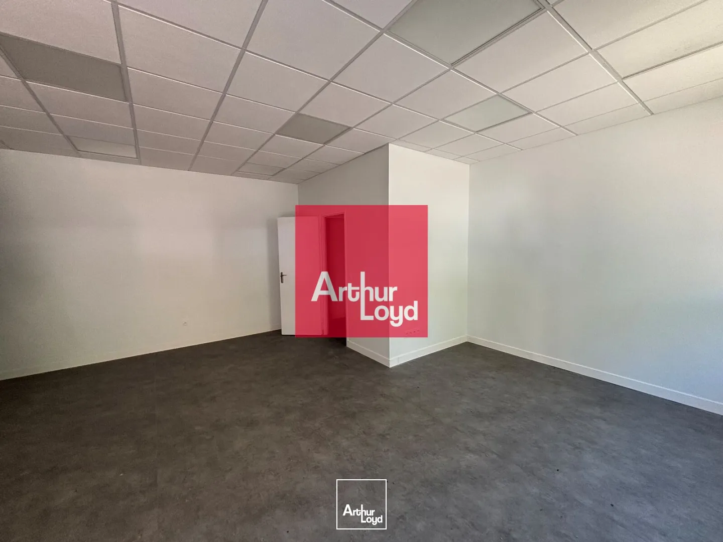 Locaux d'activité & Entrepôts - Location - ECHIROLLES - 38130 - 272-272 - 7773787