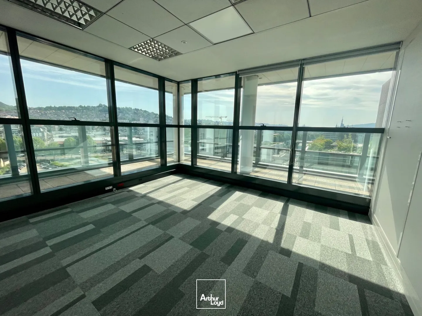 Bureaux - Location - ROUEN - 76000 - 73.17-899.53 - 7773923