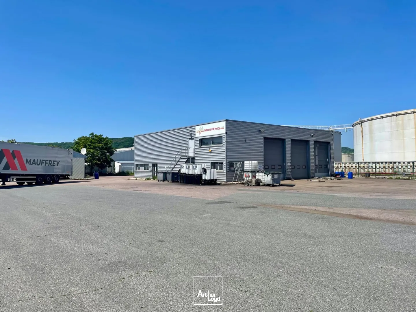 Locaux d'activité & Entrepôts - Vente - LE GRAND QUEVILLY - 76120 - 185-685 - 7773941