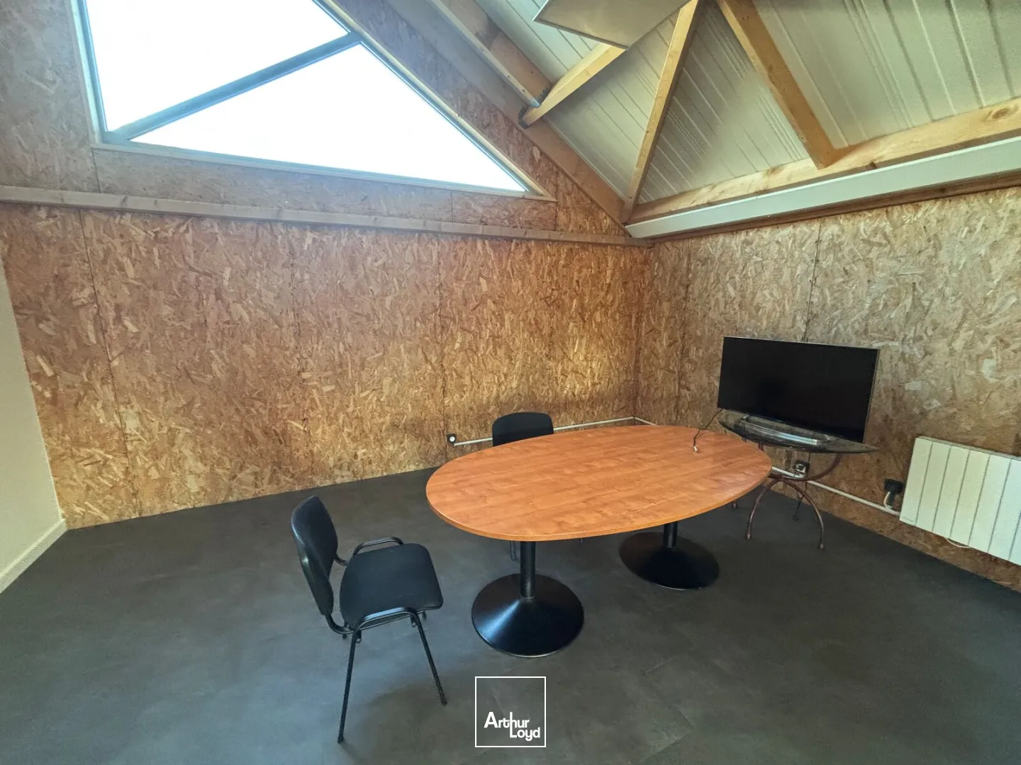 Locaux d'activité & Entrepôts - Location - SAINT HERBLAIN - 44800 - 194-400 - 7774073