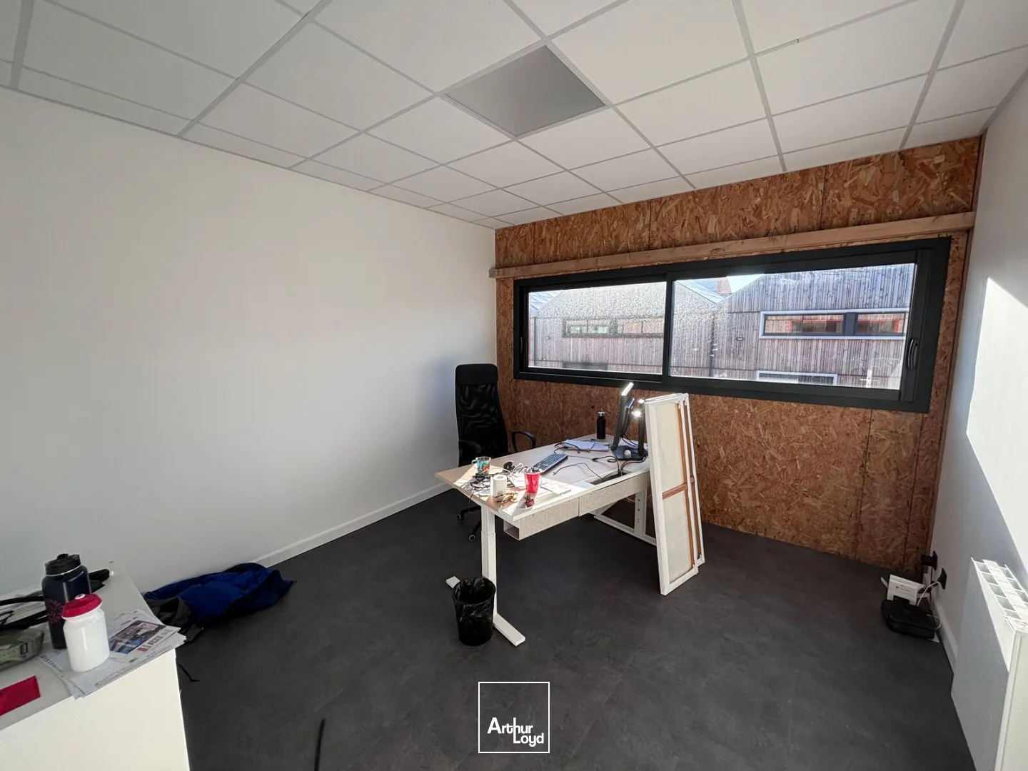 Locaux d'activité & Entrepôts - Location - SAINT HERBLAIN - 44800 - 194-400 - 7774071
