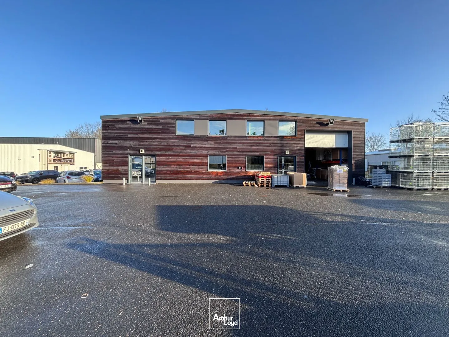 Locaux d'activité & Entrepôts - Vente - LA CHAPELLE SUR ERDRE - 44240 - 560-560 - 7774123