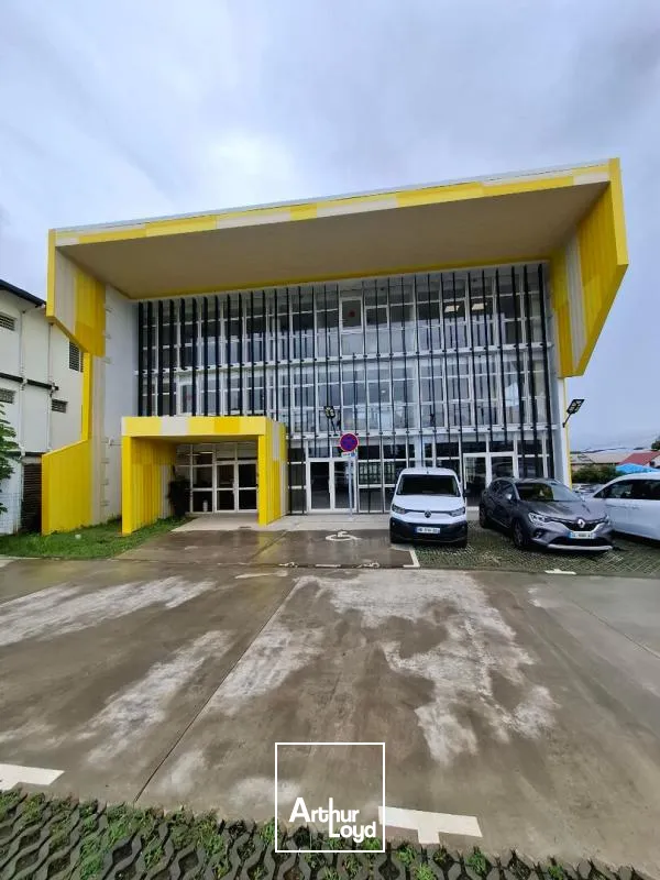 Locaux commerciaux - Location - Cayenne - 97300 - 343-343 - 7774425