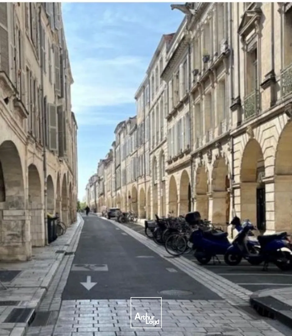 Bureaux - Vente - LA ROCHELLE - 17000 - 76.65-76.65 - 7774552