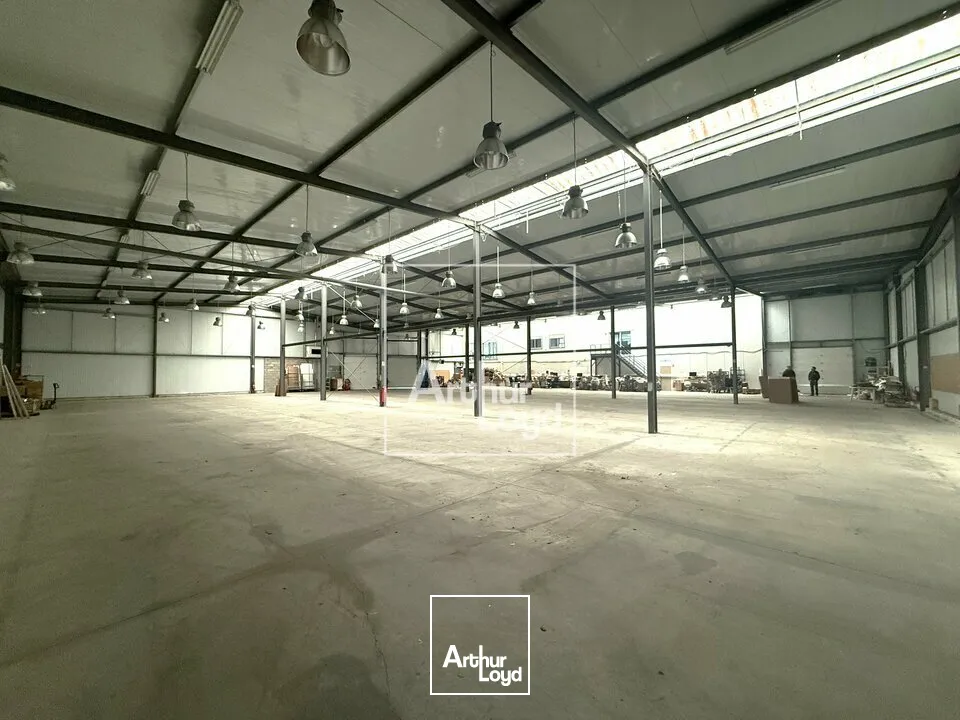 Locaux d'activité & Entrepôts - Vente - MORET SUR LOING - 77250 - 3000-3000 - 7774638