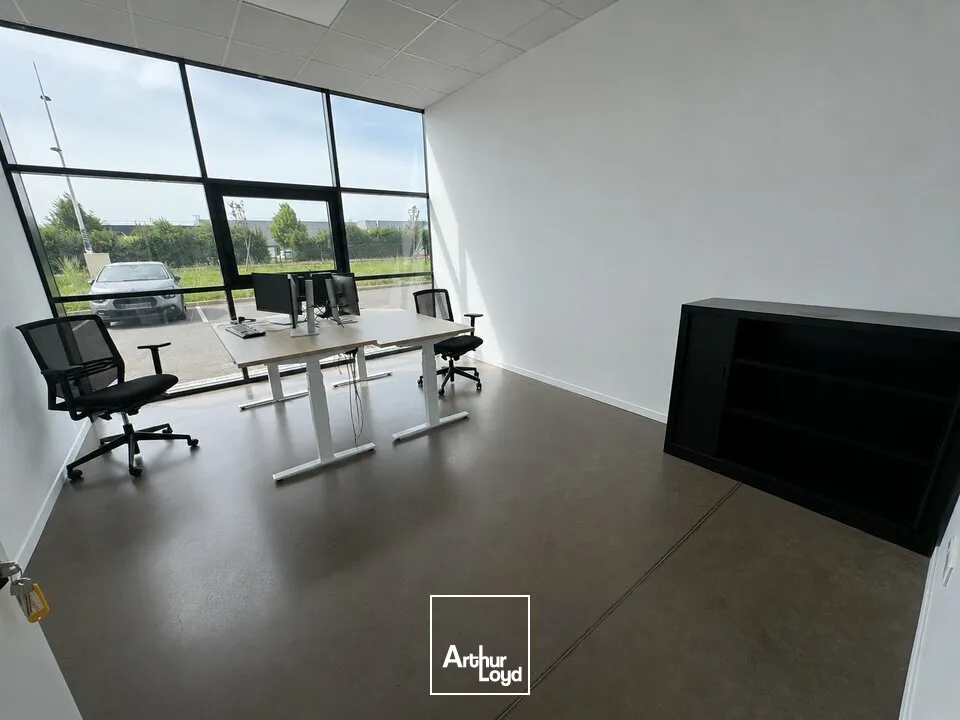 Locaux d'activité & Entrepôts - Location - CHANCEAUX SUR CHOISILLE - 37390 - 1645-1645 - 7774705