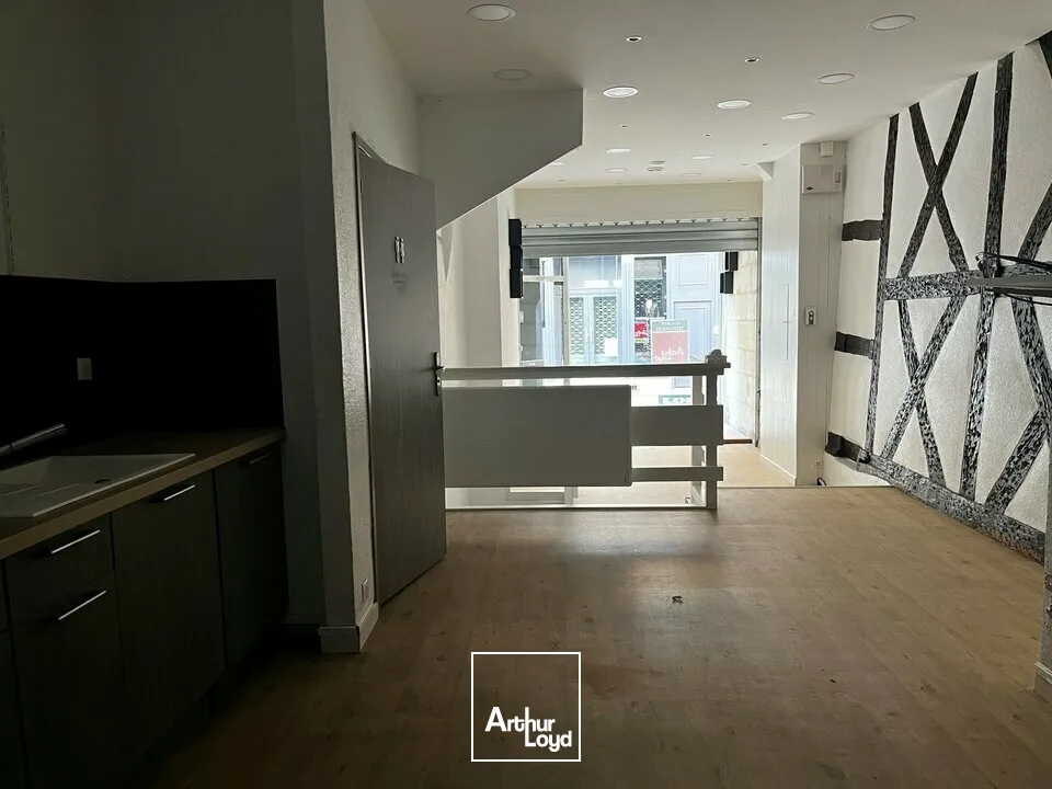Locaux commerciaux - Location - BOURGES - 18000 - 61-61 - 7774722