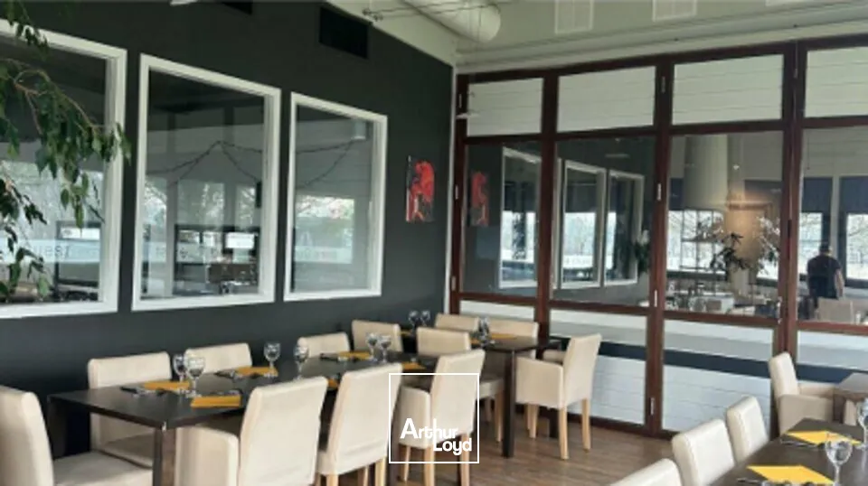 Locaux commerciaux - Vente - SAINT-DOULCHARD - 18230 - 595-595 - 7774727