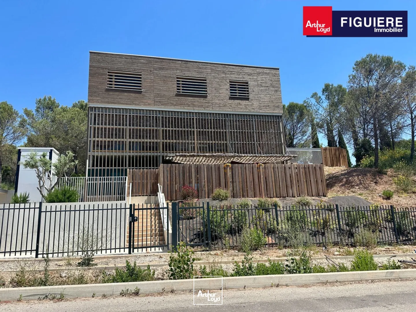 Bureaux - Location - GARDANNE - 13120 - 10-111.65 - 7774741