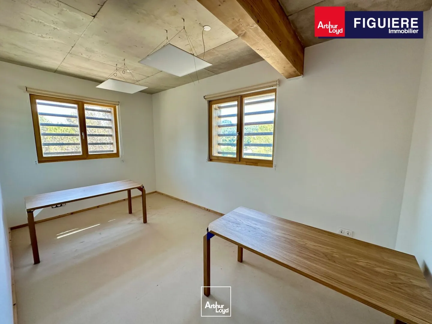 Bureaux - Location - GARDANNE - 13120 - 10-111.65 - 7774743