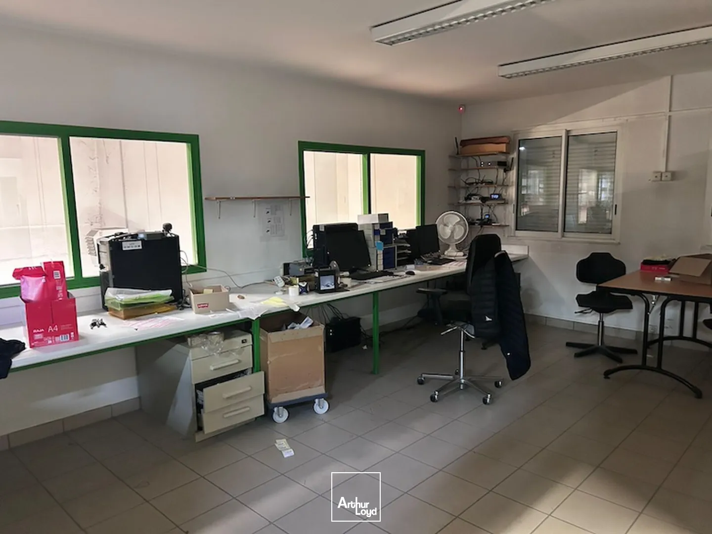 Locaux d'activité & Entrepôts - Location - CHARNAY LES MACON - 71850 - 1835-1835 - 7774997