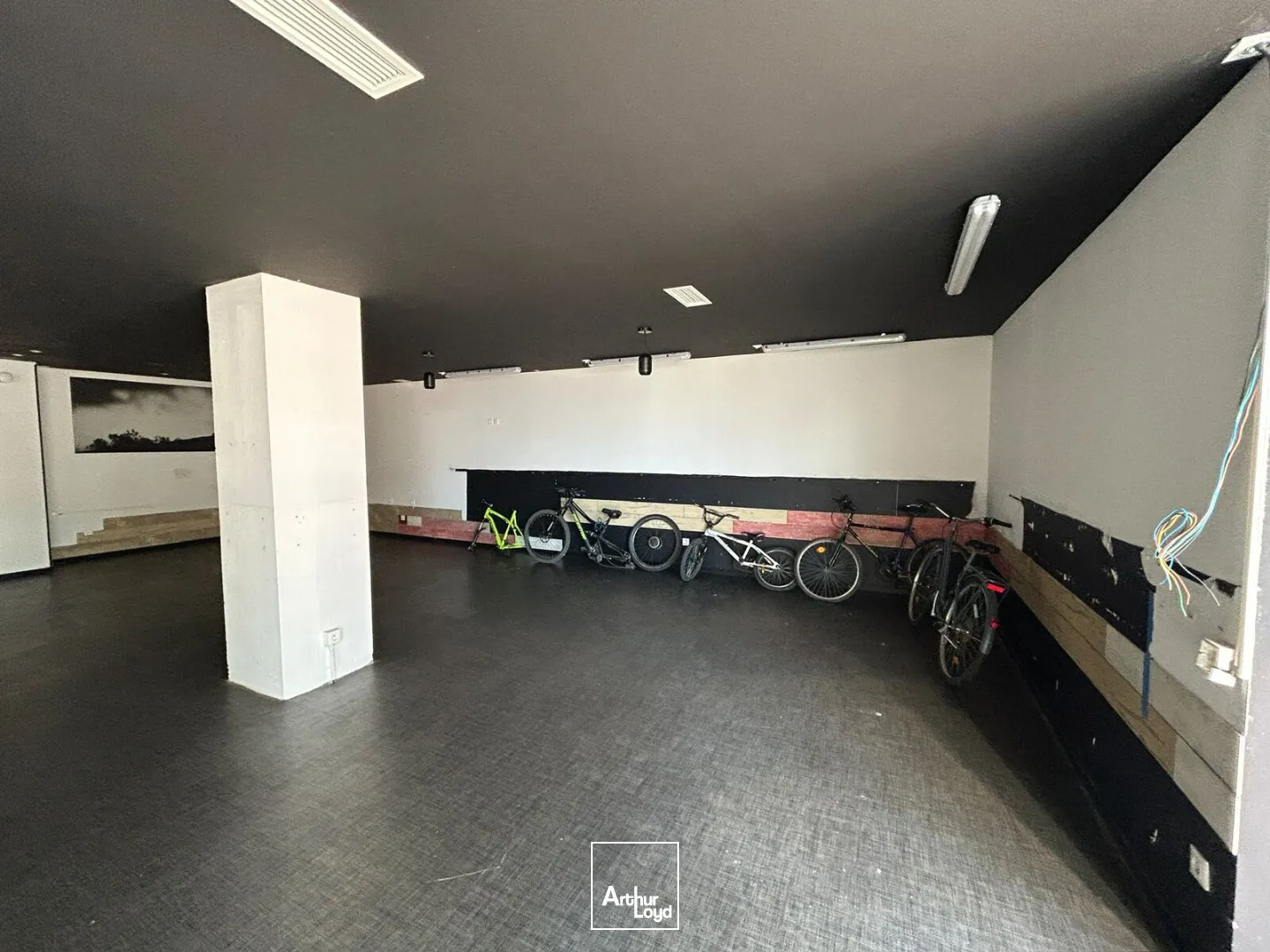 Locaux commerciaux - Location - CANET EN ROUSSILLON - 66140 - 149-298.3 - 7775048