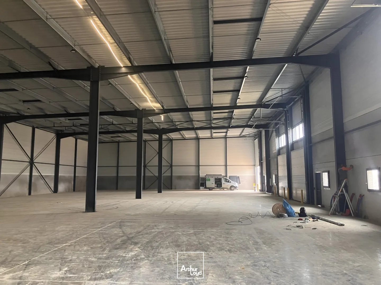 Locaux d'activité & Entrepôts - Vente - LE MESNIL AMELOT - 77990 - 777-777 - 7775141