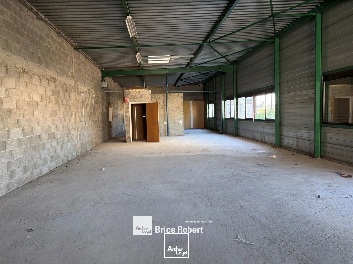Locaux d'activité & Entrepôts - Location - GENAS - 69740 - 1630-1630 - 7775318