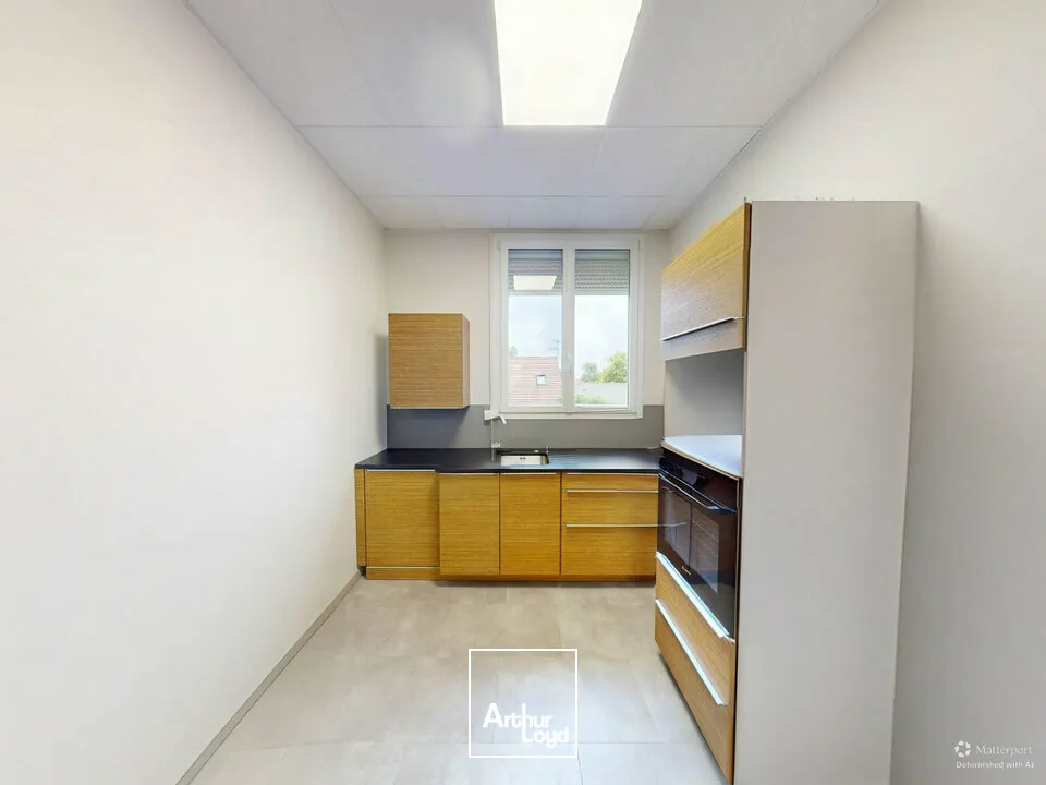 Locaux commerciaux - Location - SAINT-APOLLINAIRE - 21850 - 116-116 - 7776491
