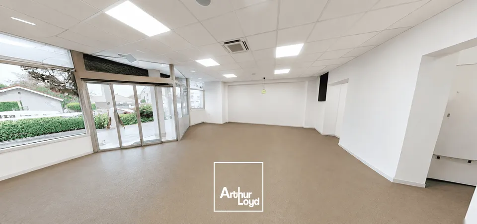 Locaux commerciaux - Location - SAINT-APOLLINAIRE - 21850 - 116-116 - 7776488