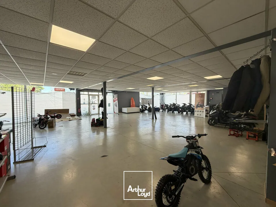 Locaux commerciaux - Location - POITIERS - 86000 - 600-600 - 7776512