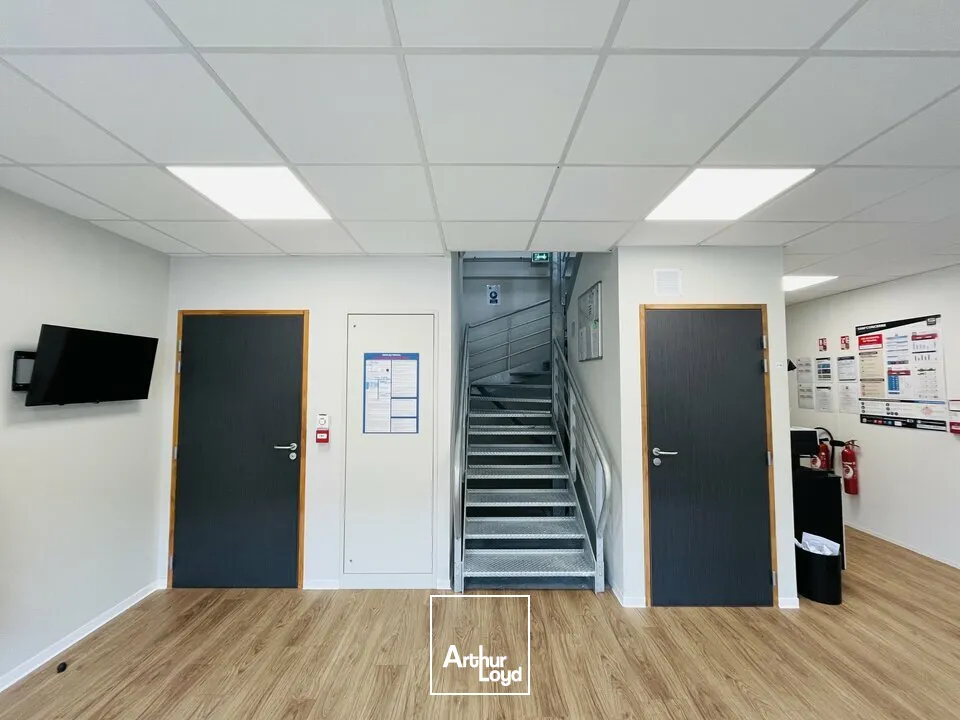 Locaux d'activité & Entrepôts - Location - MONTIVILLIERS - 76290 - 422-422 - 7776565