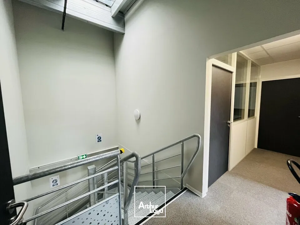 Locaux d'activité & Entrepôts - Location - MONTIVILLIERS - 76290 - 422-422 - 7776566