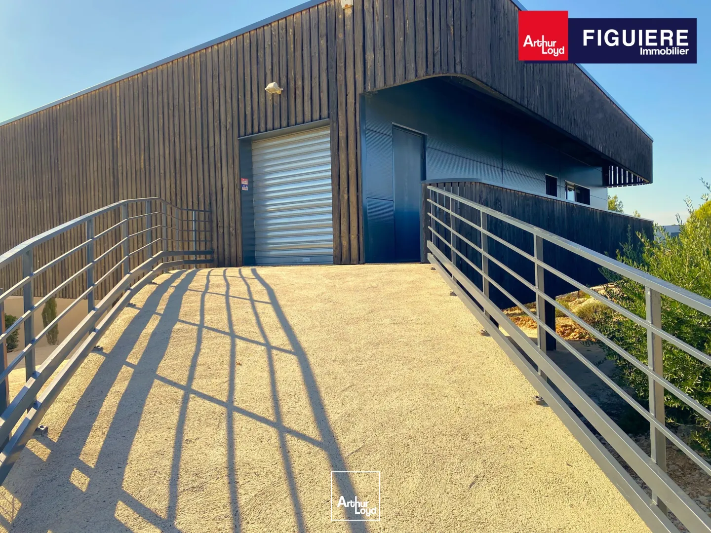 Locaux d'activité & Entrepôts - Vente - LAMBESC - 13410 - 252-252 - 7776608