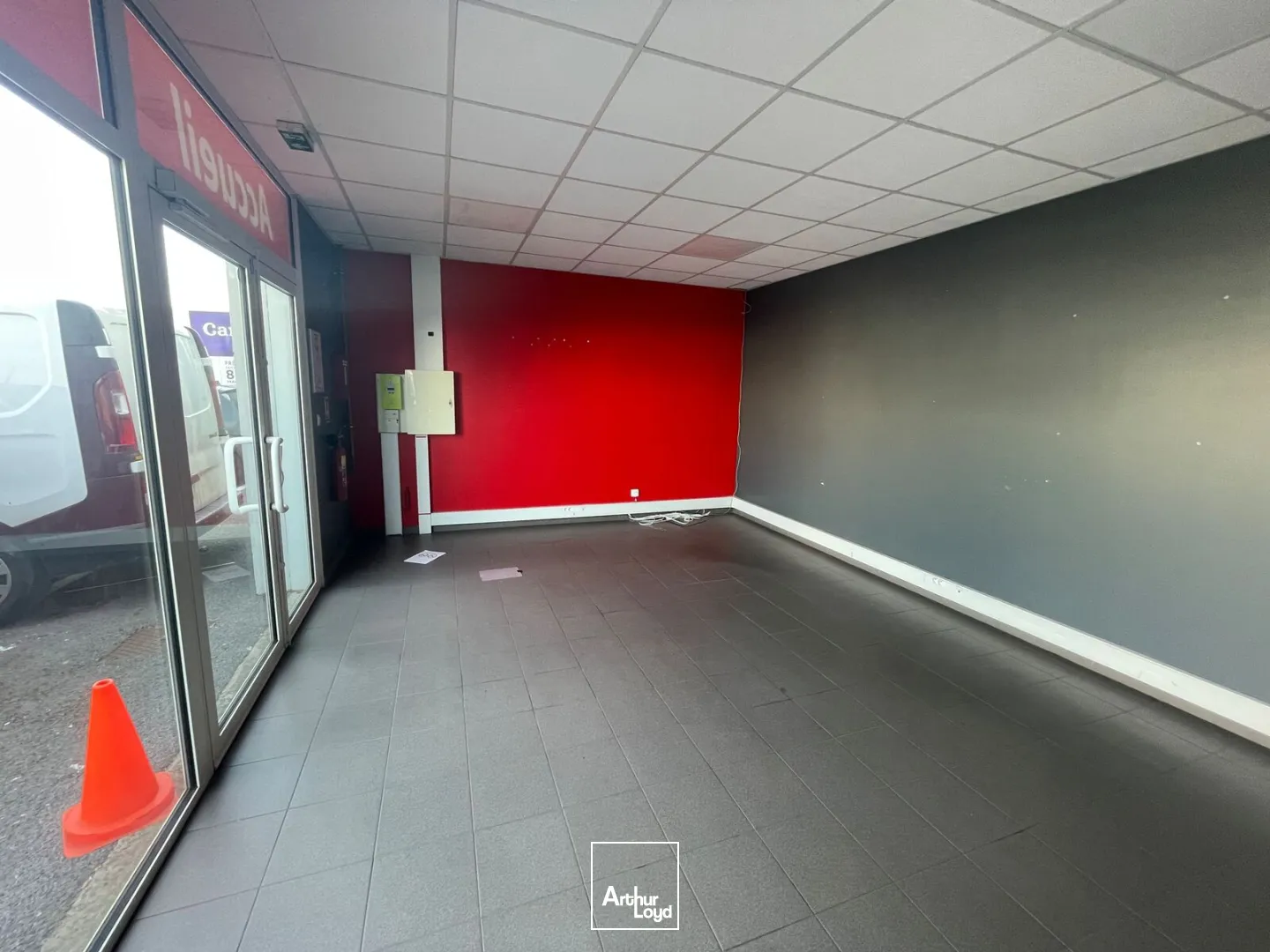 Locaux d'activité & Entrepôts - Location - CHAMBLY - 60230 - 462-462 - 7776724